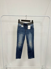 Kép betöltése a Galéria nézőbe, Jeans SY04